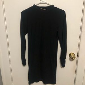 Black long sleeve dress